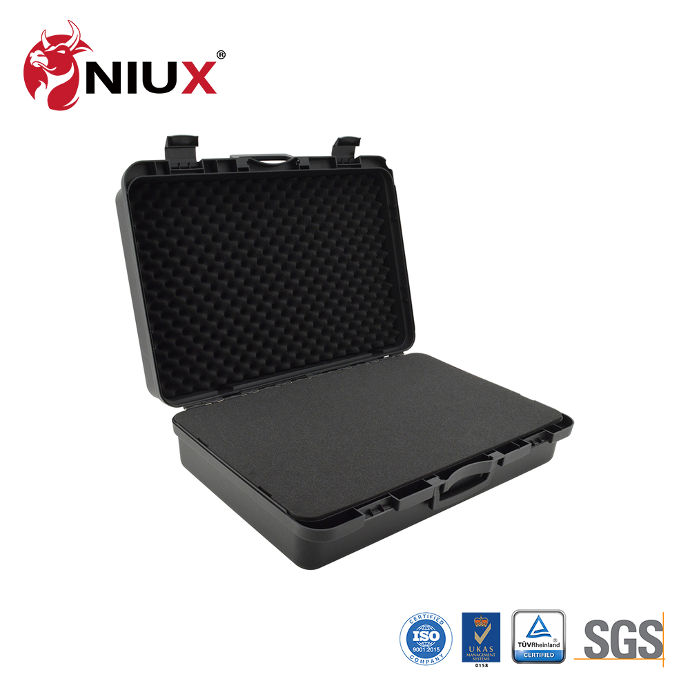 China Supplier Portable Display Case Plastic Cases